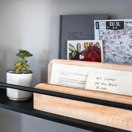 Maison Allegra - Eleganza E Comfort Nel Cuore Di * 이몰라