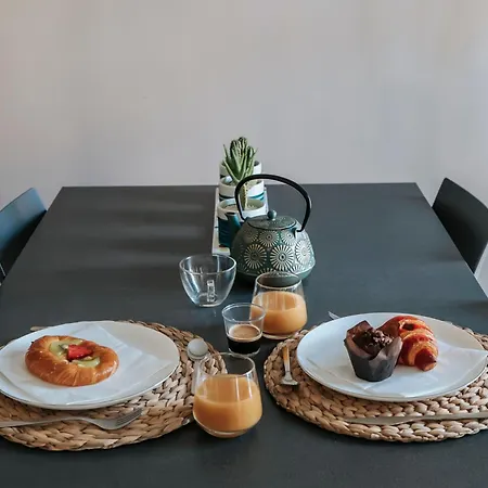 Lägenhet Maison Allegra - Eleganza E Comfort Nel Cuore Di *